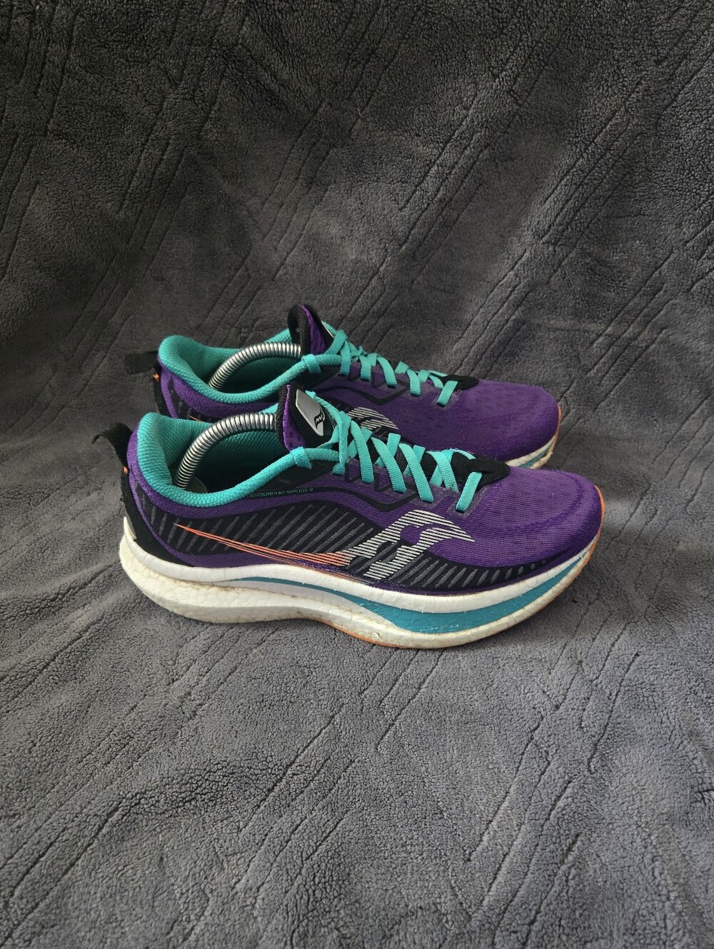 Saucony Endorphin Speed 2 Running Shoes Womens Sz 8 Athletic Sneakers Trainers.